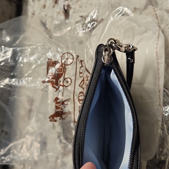 Coach Solid Black /Silver Leather Small Wristlet NWT - Picture 3 of 6